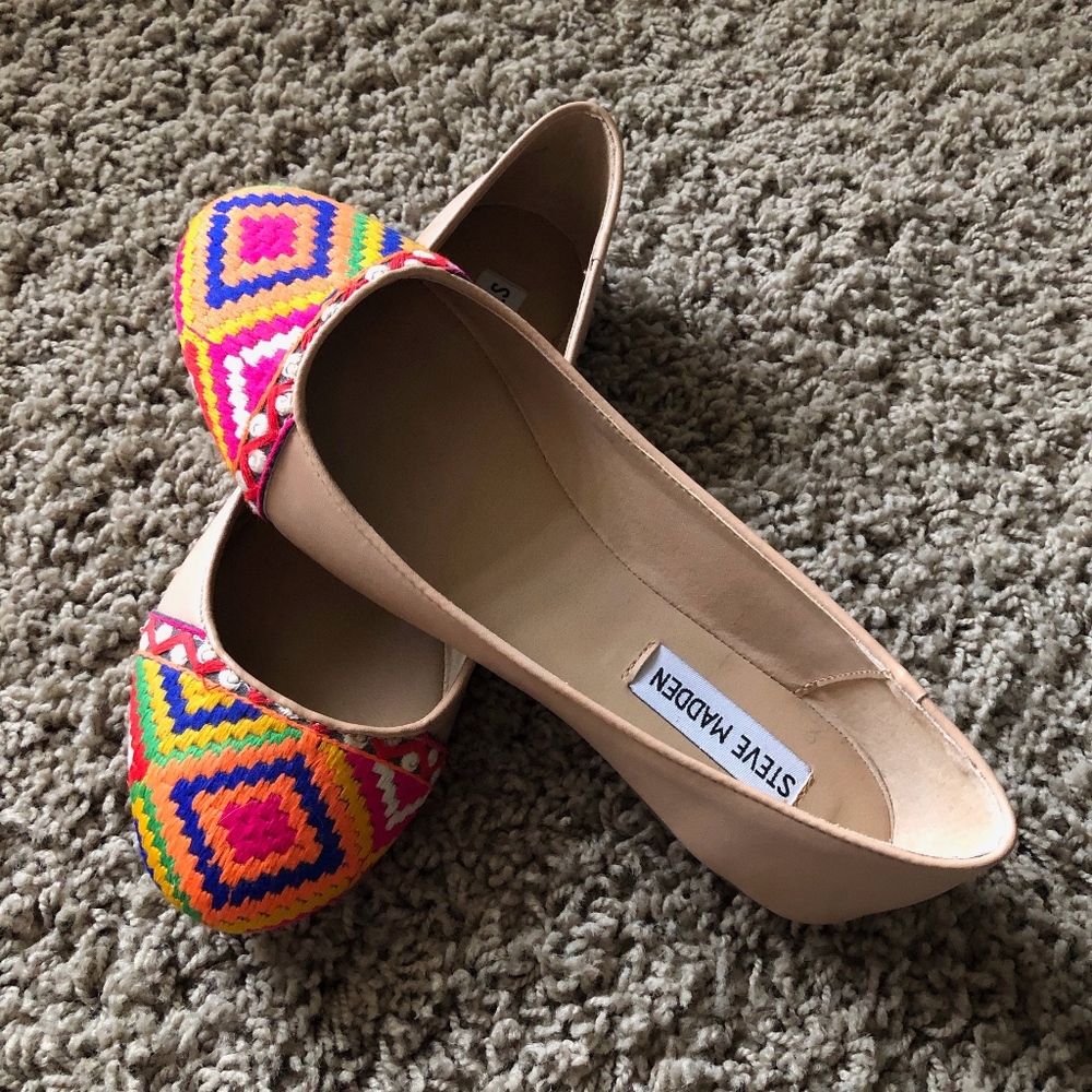 New Steve Madden Rainbow Flats
